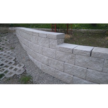 Murek oporowy z płytą jednostronnie łupaną PBE25/25 CJ Blok